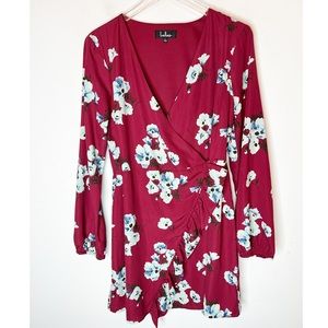 Lulus floral wrap dress. Size Large